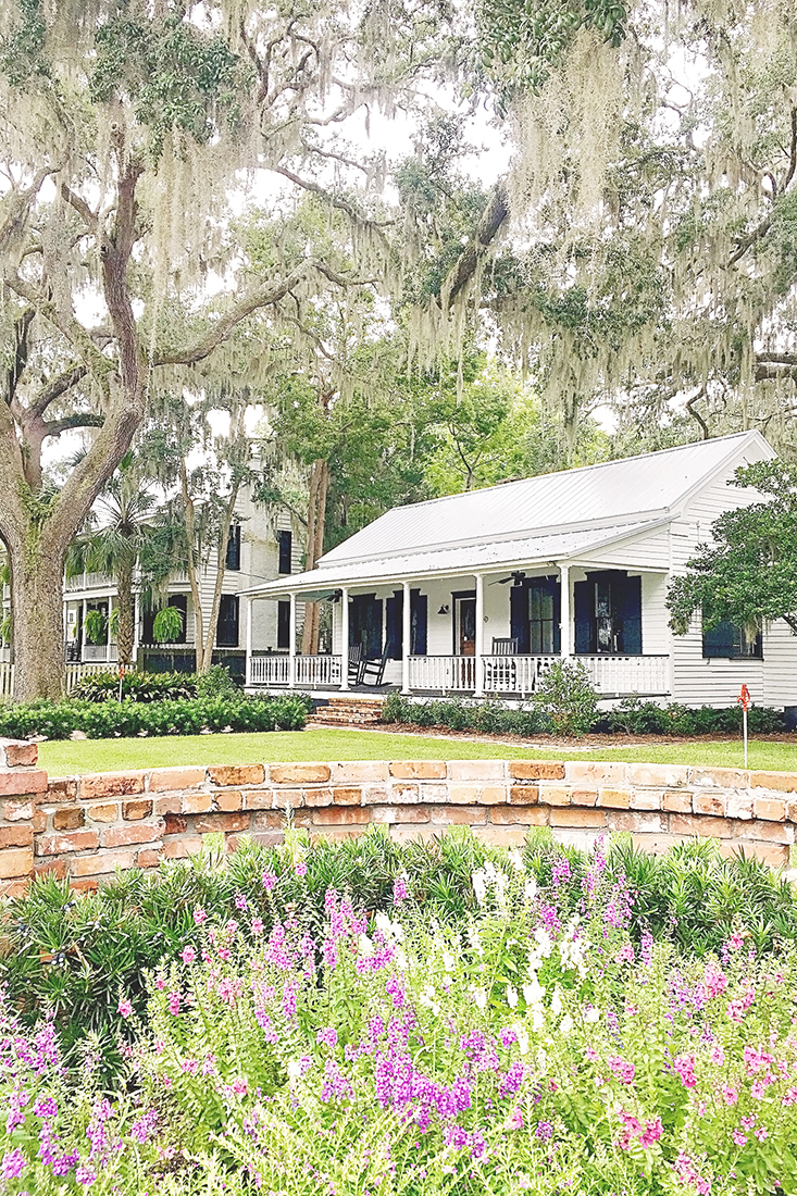 Things to do in Old Town Bluffton: Go on a walking tour to see the coastal architecture and beautiful homes.